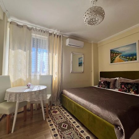 Evis House Apartment Тирана Екстериор снимка
