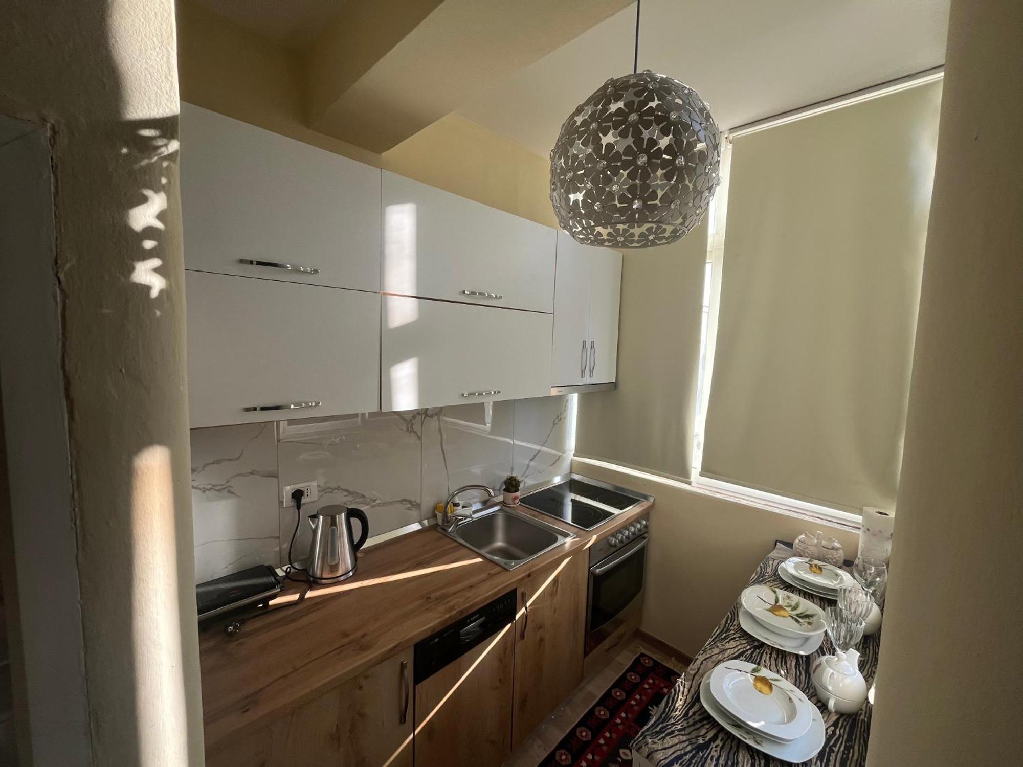 Evis House Apartment Тирана Екстериор снимка