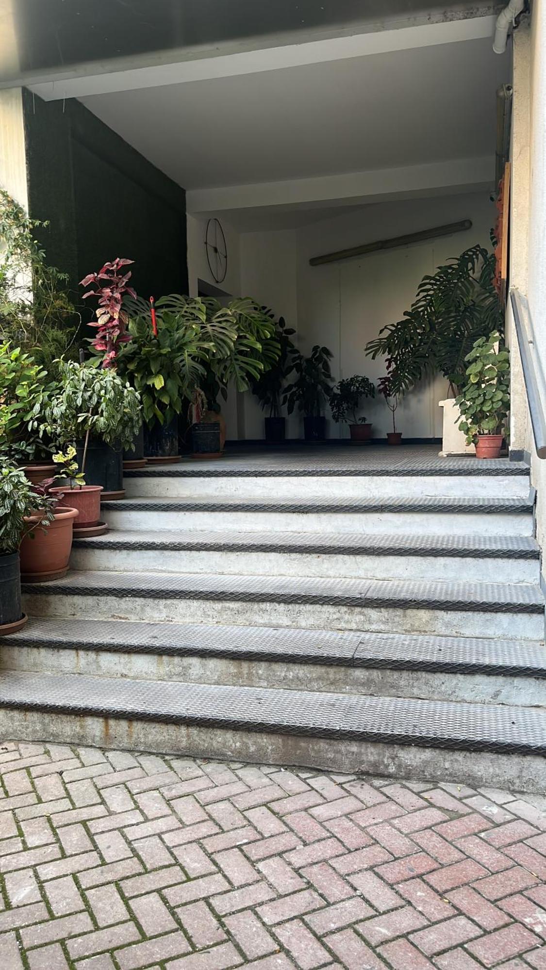 Evis House Apartment Тирана Екстериор снимка