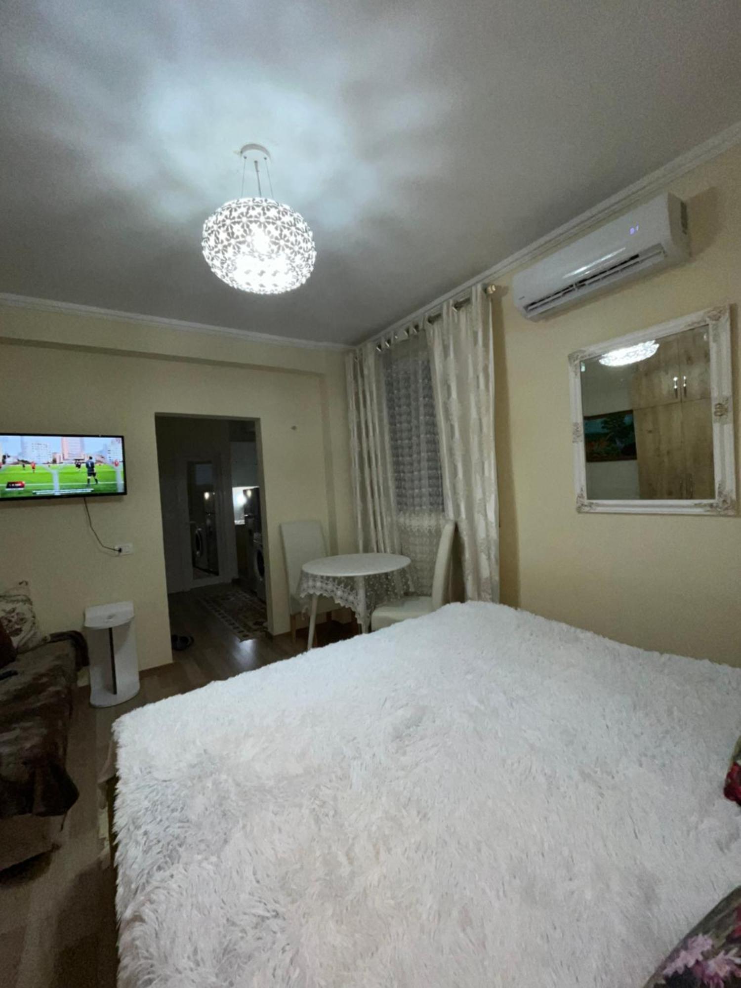 Evis House Apartment Тирана Екстериор снимка